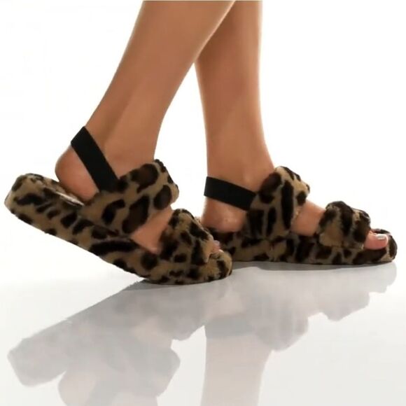 STEVE MADDEN Biddy Leopard Print Slippers - Size L - Picture 1 of 10